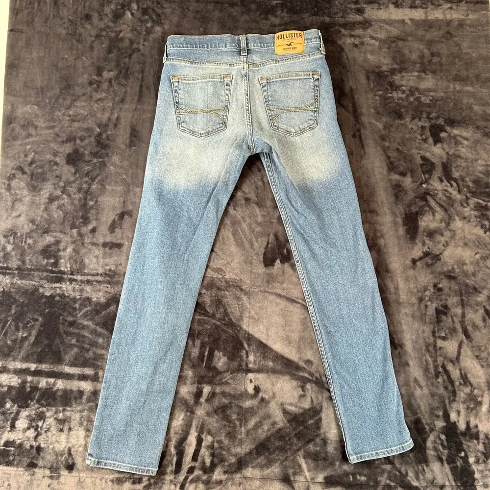 Hollister‎ Skinny Jeans Mens 30x32 Blue Light Wash Denim Low Rise Casual 1694
